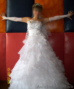 Продам недорого свадебное платье - <ro>Изображение</ro><ru>Изображение</ru> #1, <ru>Объявление</ru> #19665