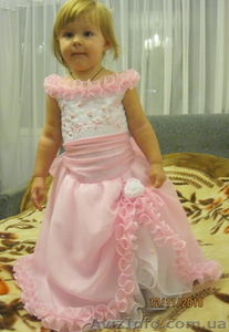 Продам детское платье или отдам на прокат - <ro>Изображение</ro><ru>Изображение</ru> #1, <ru>Объявление</ru> #111182