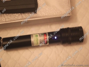 Cверхмощный прожигающий зеленый лазер 10000 mW (10 Вт) с фокусировкой. Цвет лазе