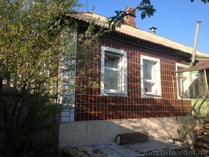 Продам дом в Луганске(Камброд) - <ro>Изображение</ro><ru>Изображение</ru> #2, <ru>Объявление</ru> #940640