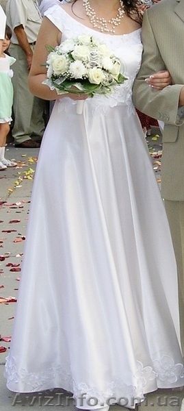 Продается свадебное платье Б/У - <ro>Изображение</ro><ru>Изображение</ru> #2, <ru>Объявление</ru> #4326