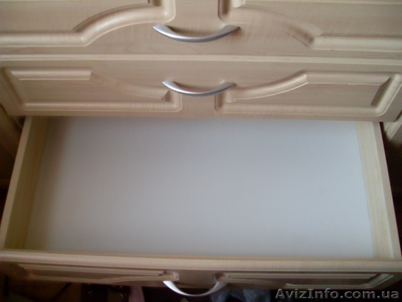 ПРОДАМ КОМОД С ЗЕРКАЛОМ - <ro>Изображение</ro><ru>Изображение</ru> #4, <ru>Объявление</ru> #102461