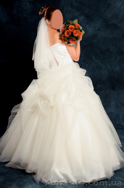 Свадебное платье Оксана Муха - <ro>Изображение</ro><ru>Изображение</ru> #1, <ru>Объявление</ru> #103823
