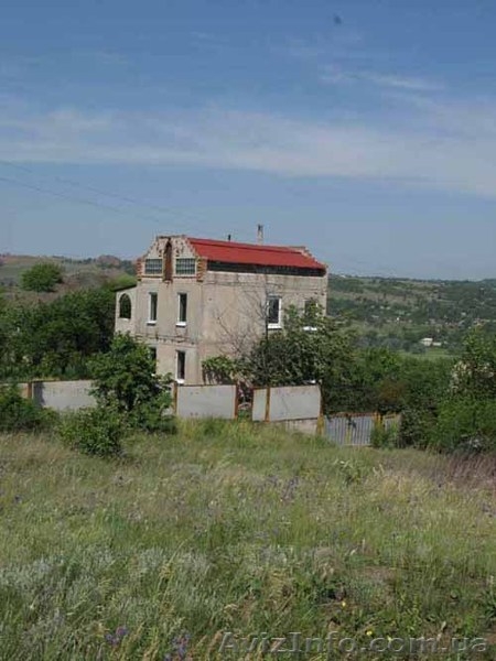 Дача на Исаковском водохранилище - 3 эт.дом, 12 сот. земли - <ro>Изображение</ro><ru>Изображение</ru> #1, <ru>Объявление</ru> #147339