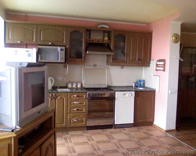 0990755307, 3-х комн. евро квартира посуточно в центре Луганска - <ro>Изображение</ro><ru>Изображение</ru> #1, <ru>Объявление</ru> #169787