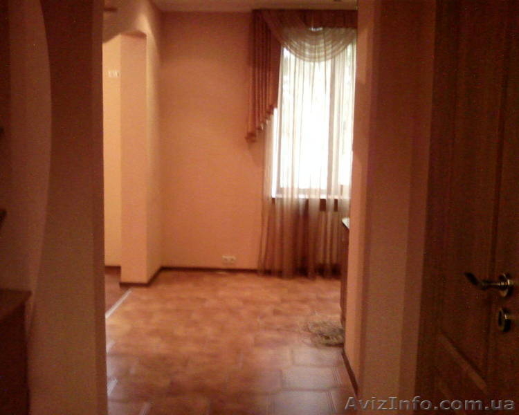 0990755307, 2-х комн. ЕВРО квартира посуточно в самом центре Луганска - <ro>Изображение</ro><ru>Изображение</ru> #8, <ru>Объявление</ru> #169729