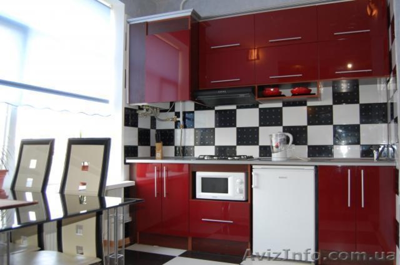 Посуточно сдам 2х комнатную  квартиру в центре Луганска с евроремонтом - <ro>Изображение</ro><ru>Изображение</ru> #3, <ru>Объявление</ru> #257755