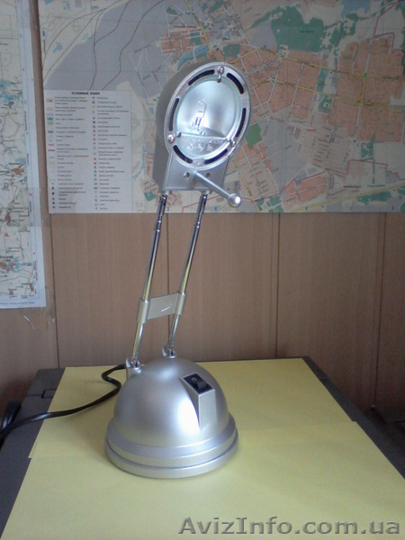 Настольная лампа галогеновая Польша - <ro>Изображение</ro><ru>Изображение</ru> #1, <ru>Объявление</ru> #265533