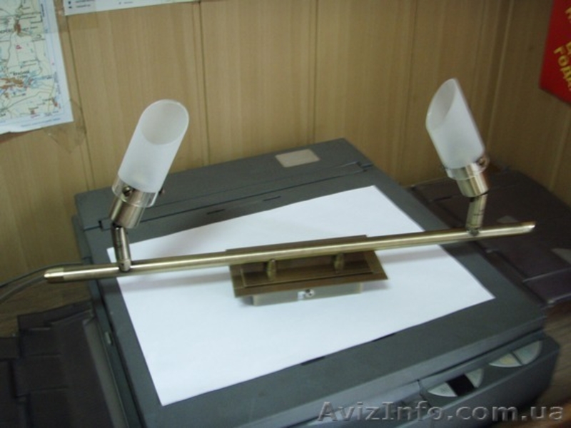 Продам стильненький светильник BRILUX - <ro>Изображение</ro><ru>Изображение</ru> #1, <ru>Объявление</ru> #265505