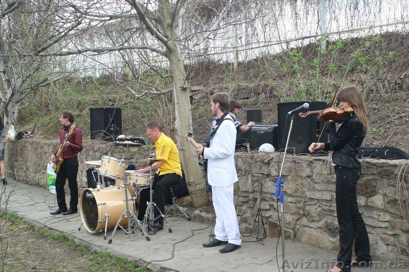 Вокально-инструментальный ансамбль "Арт-Мьюзик" - <ro>Изображение</ro><ru>Изображение</ru> #3, <ru>Объявление</ru> #379821