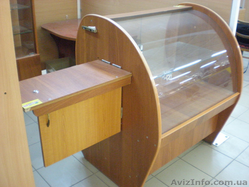 Витрины из ДСП, прилавок, стол и стул  - <ro>Изображение</ro><ru>Изображение</ru> #2, <ru>Объявление</ru> #463416