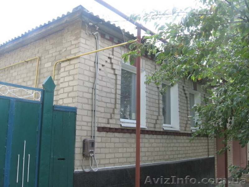 Дом, Луганск в 5км, Лутугино р., п. Георгиевка - <ro>Изображение</ro><ru>Изображение</ru> #1, <ru>Объявление</ru> #690688