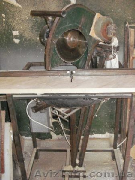 Торцовочный станок (маятниковая пила) фирмы SmebelS - <ro>Изображение</ro><ru>Изображение</ru> #1, <ru>Объявление</ru> #689000