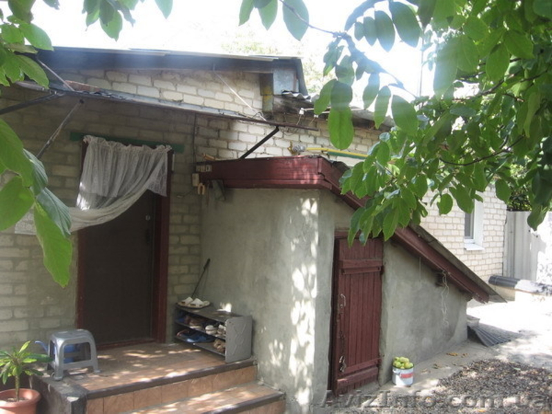 Дом, Луганск в 5км., Лутугино р., п. Георгиевка - <ro>Изображение</ro><ru>Изображение</ru> #5, <ru>Объявление</ru> #810857