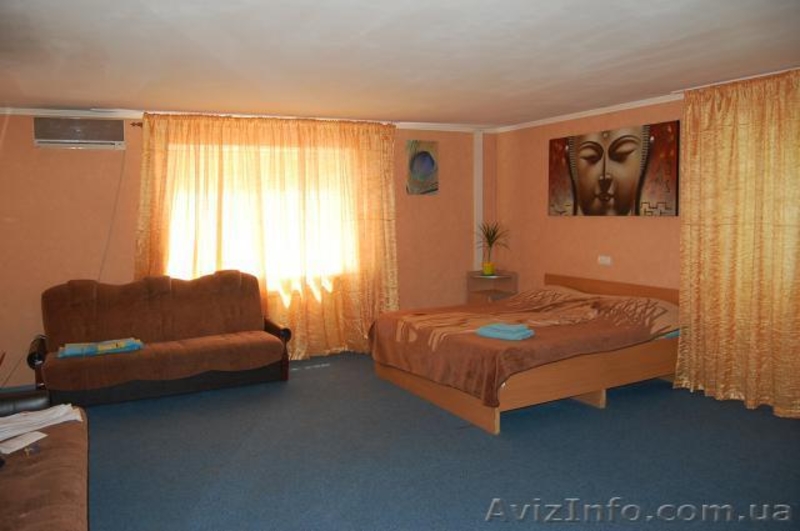 Сдам посуточно большую квартиру-студию в Луганске - <ro>Изображение</ro><ru>Изображение</ru> #1, <ru>Объявление</ru> #260167